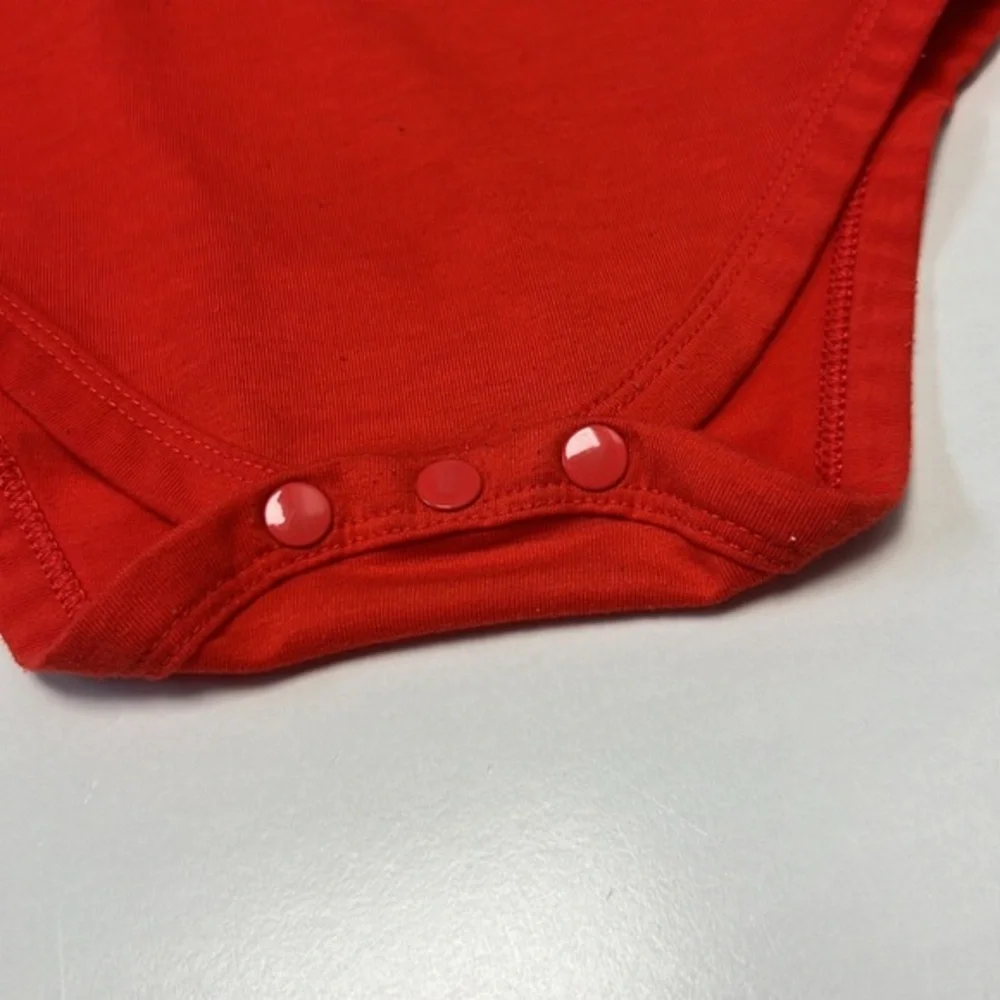 Under Armour‎ onesie